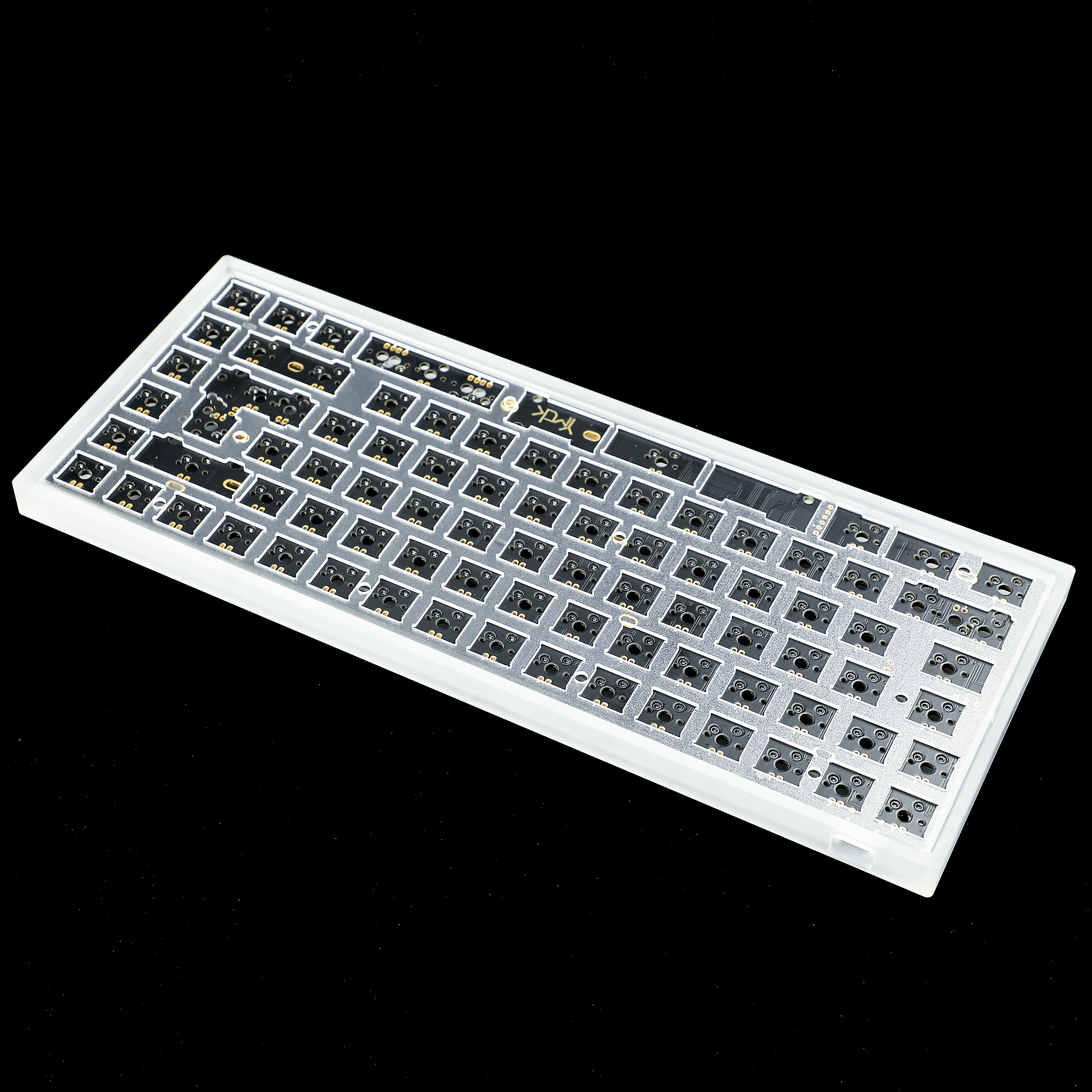 75% 84 PC Plate Polycarbonate  - مراجعة Hot Swap Pcb وسعره